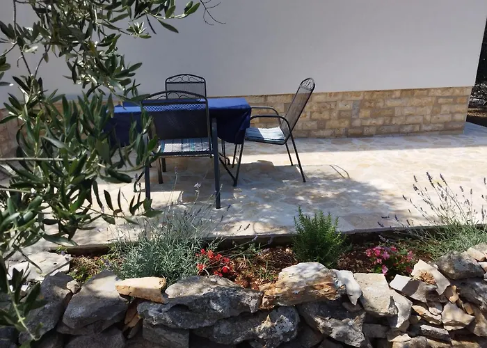 Apartmani Bozava דירה